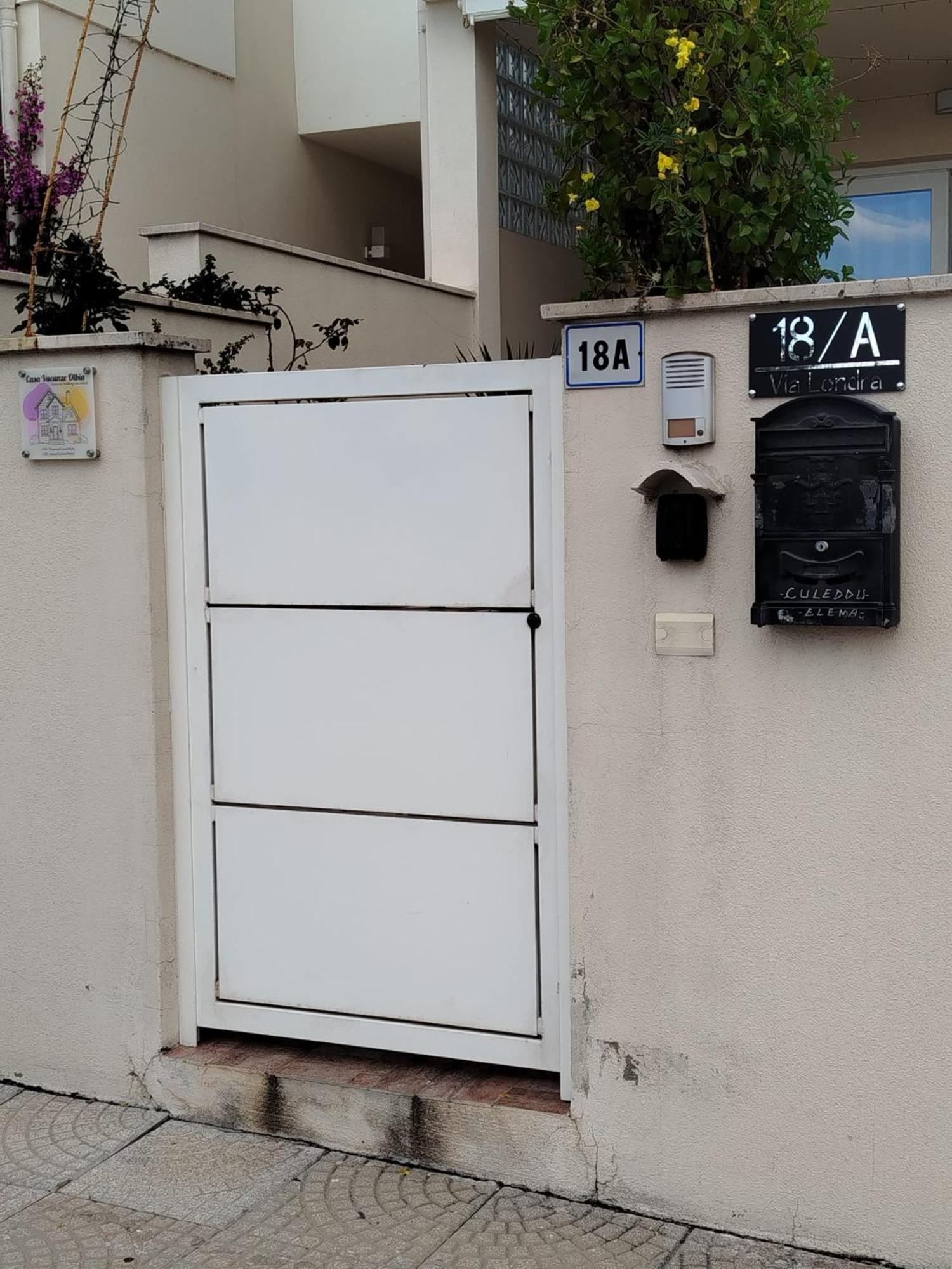 Casa Vacanze أولبيا المظهر الخارجي الصورة